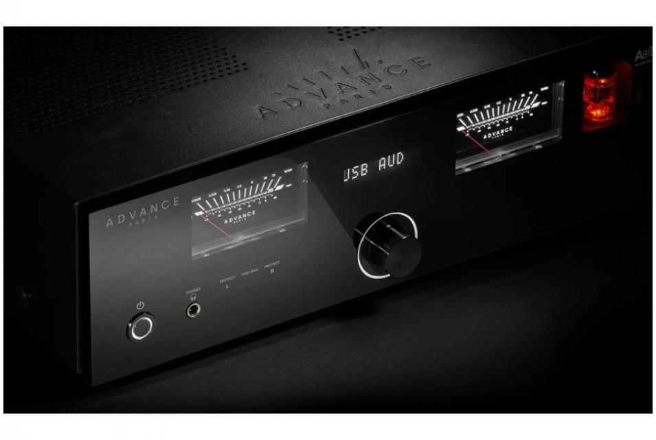 Advance Paris - A8 Apex 30th - Amplificateur intégré stéréo 2x75W en classe A/B