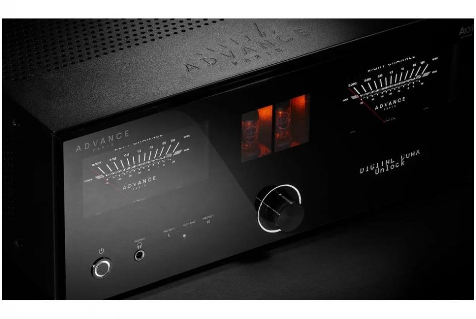 Advance Paris - A10 Apex 30th - Amplificateur intégré stéréo 2x130W en classe A/B