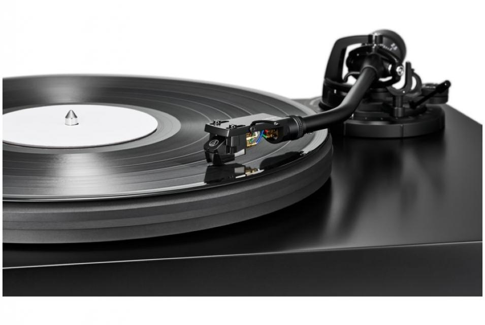 Audiotechnica - AT-LP7X Platine Vinyle à Entrainement par courroie