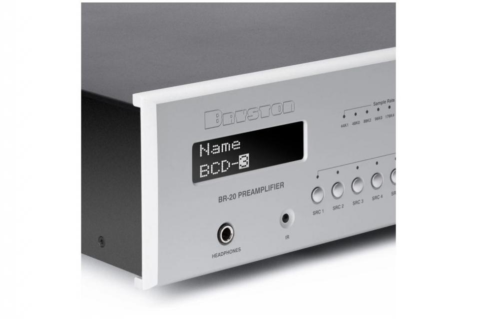 Bryston - BR20 - Préamplificateur stéréo, Streamer, Dac + Ampli casque Bryston - BR20 - Préamplificateur stéréo, Streamer, Dac + Ampli casque