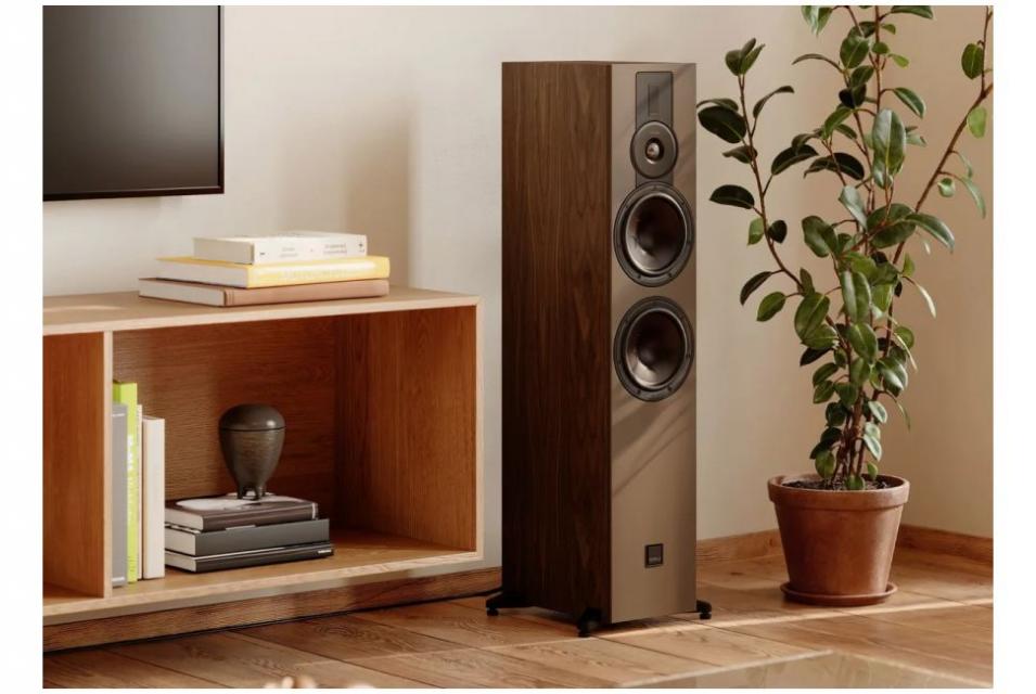 Dali - SONIK 7 - Enceintes colonne 2,5 voies bass-reflex