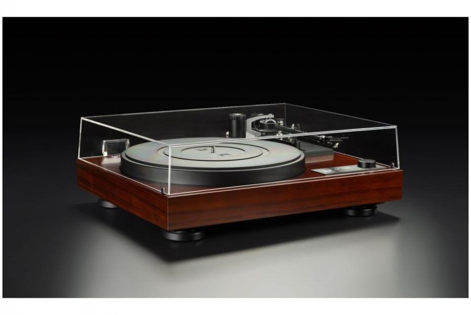 Dual - CS 718 Q - Platine vinyle audiophile à entrainement direct ( Sans cellule )