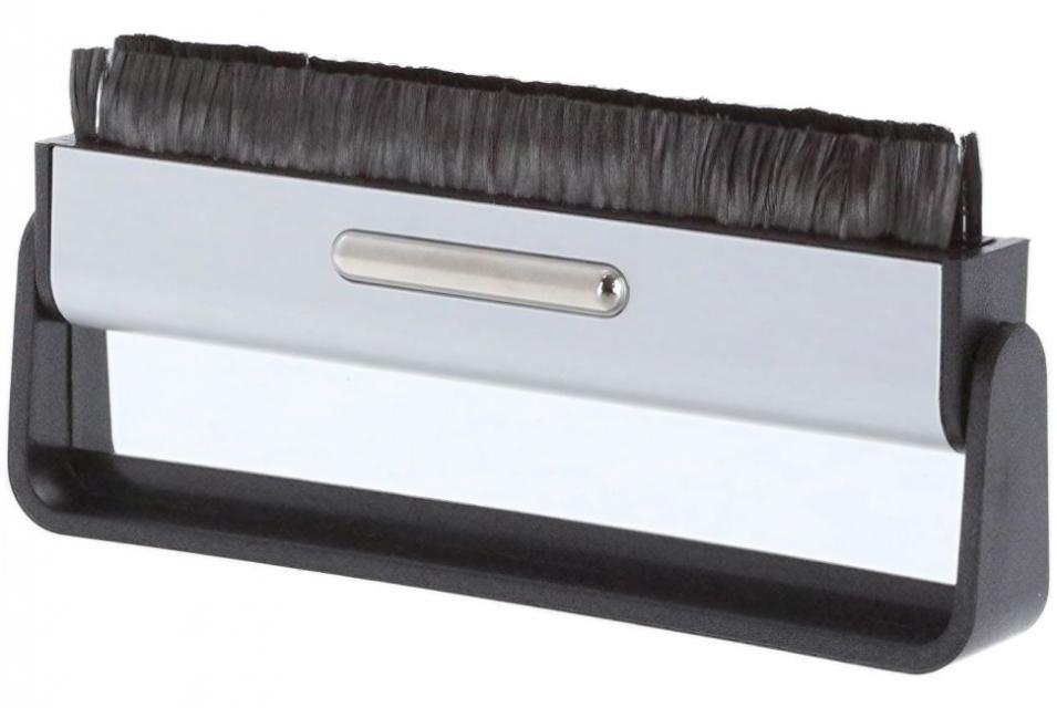 Enova - BVA 05 - Brosse Carbone Antistatic  pour Vinyle