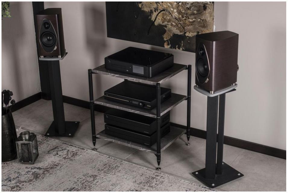 Meuble HiFi Essenza by Bassocontinuo - Sirius