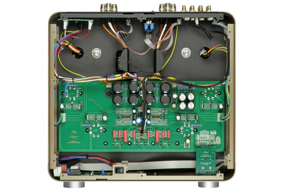 FEZZ AUDIO - TITANIA MK II - Ampli intégré stéréo Tubes KT88 2 x 60Watts FEZZ AUDIO - TITANIA MK II - Ampli intégré stéréo Tubes KT88 2 x 60Watts