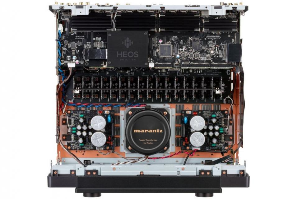 Marantz - AV 20 Préamplificateur Home Cinema 13.4 8K Dolby atmos