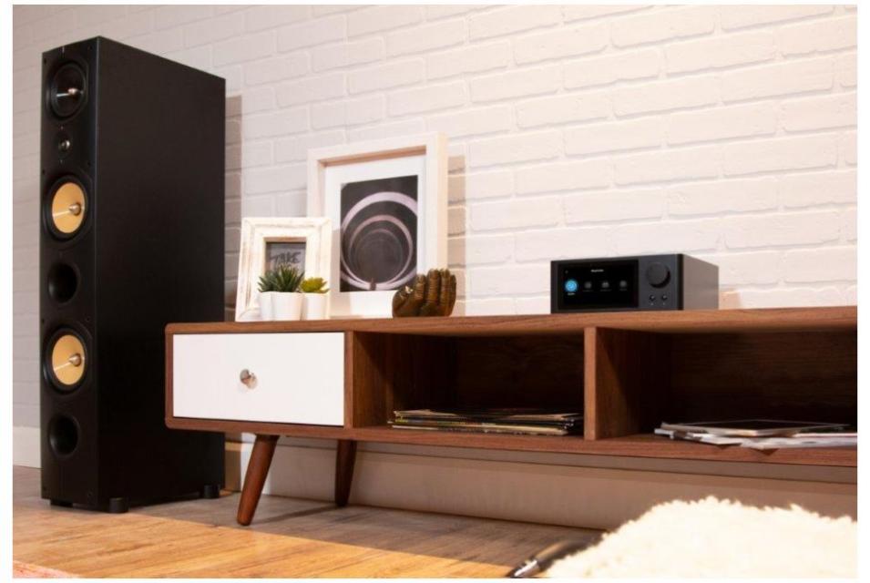 NAD - C 700 Amplificateur intégré stéréo connecté Blu-OS