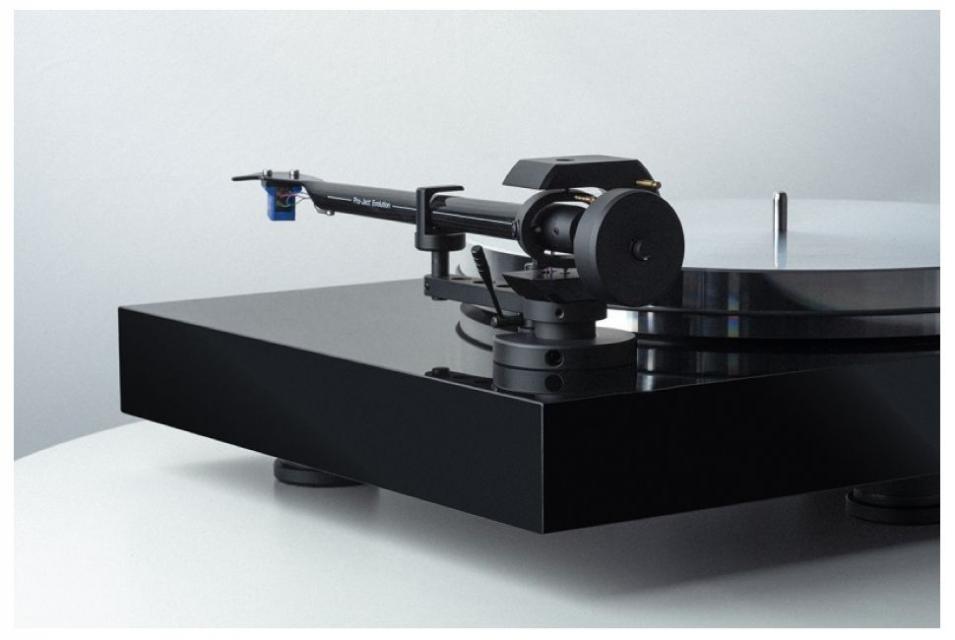 Pro-Ject - X8 Evolution Super Pack avec Cellule Quintet Blue Ortofon - Platine vinyle à courroie