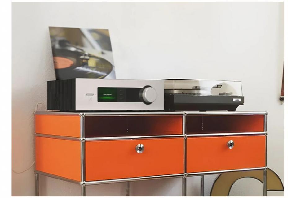 Quad - Platina Integra - Ampli intégré stéréo en Classe AB, 2 x 200 Watts