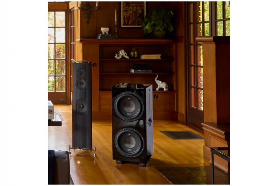 REL - 212 Black Label - Caisson de grave REL - 212 Black Label - Caisson de grave