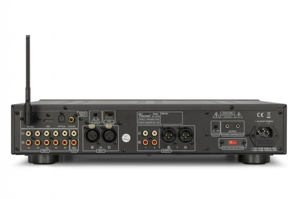 Vincent - SA-32 AE - Préamplificateur hybride stéréo