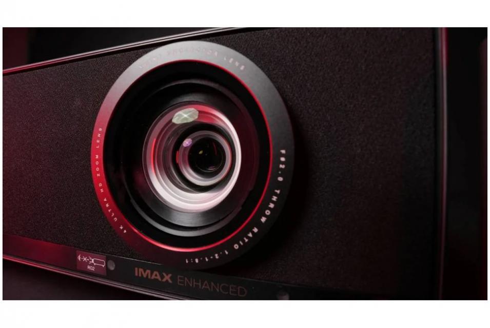 Xgimi - TITAN - Vidéoprojecteur UHD 4K Laser Xgimi - TITAN - Vidéoprojecteur UHD 4K Laser