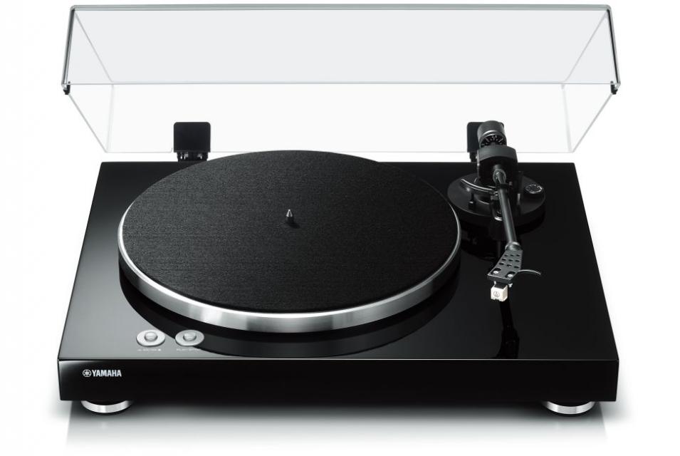 Yamaha - TT S303 Platine Vinyle avec entrainement par courroie