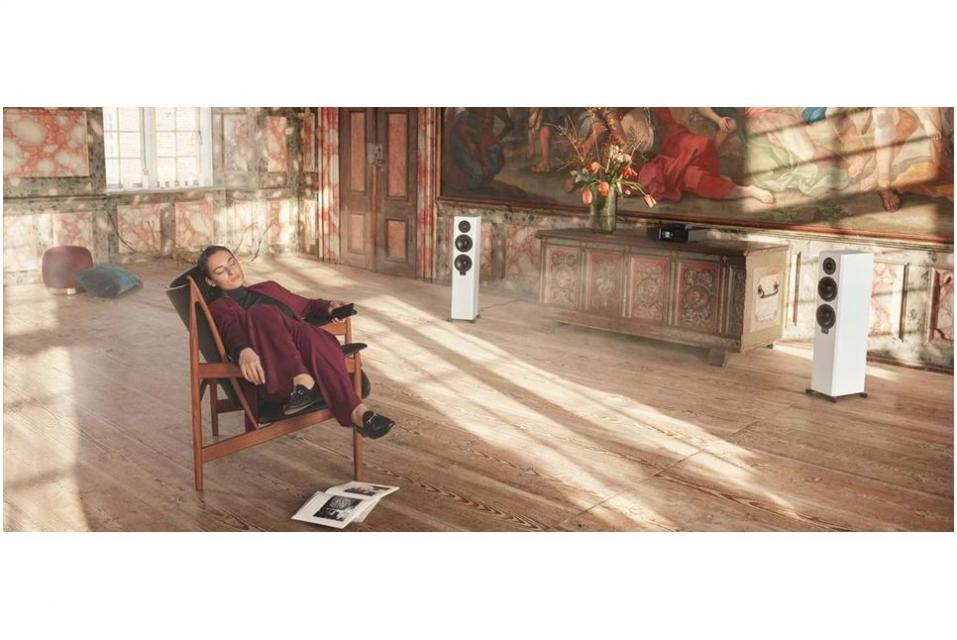 Dynaudio - Xeo 30 Enceintes colonne 2,5 voies bass-reflex active sans fil