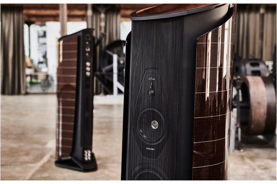 Sonus Faber - Aida II Enceintes colonne 3 voies bass-reflex